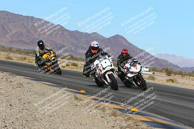 media/Jan-13-2024-SoCal Trackdays (Sat) [[9c032fe5aa]]/Turn 14 Inside (150pm)/